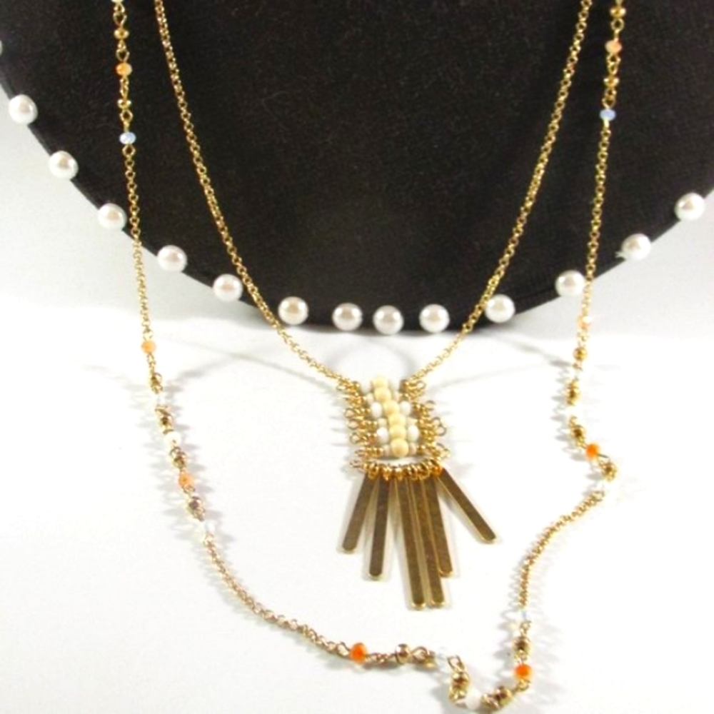 Bohemian Layered Beaded Stones Wood Gold Tone Fringe Necklace